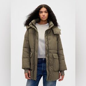 Gap Faux-Fur Trim Midi Puffer Jacket (Women's L)